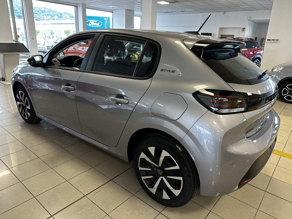 Peugeot 208 1.2 PureTech Style