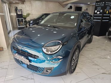 NUOVA FIAT 600 LA PRIMA EDITION 1.2 MILD-HYBRID 101CV DCT AUTOMATIC
