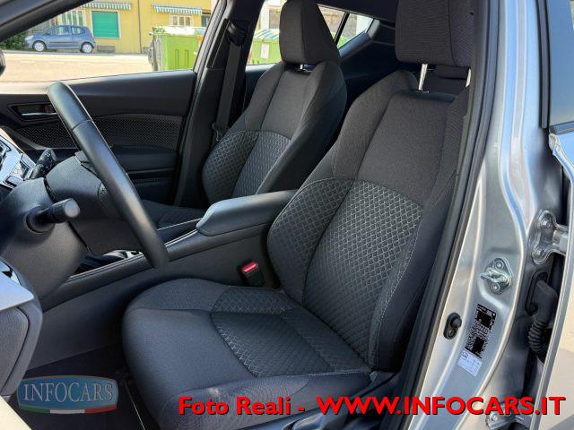 TOYOTA C-HR 1.8 Hybrid E-CVT Business - PROMO