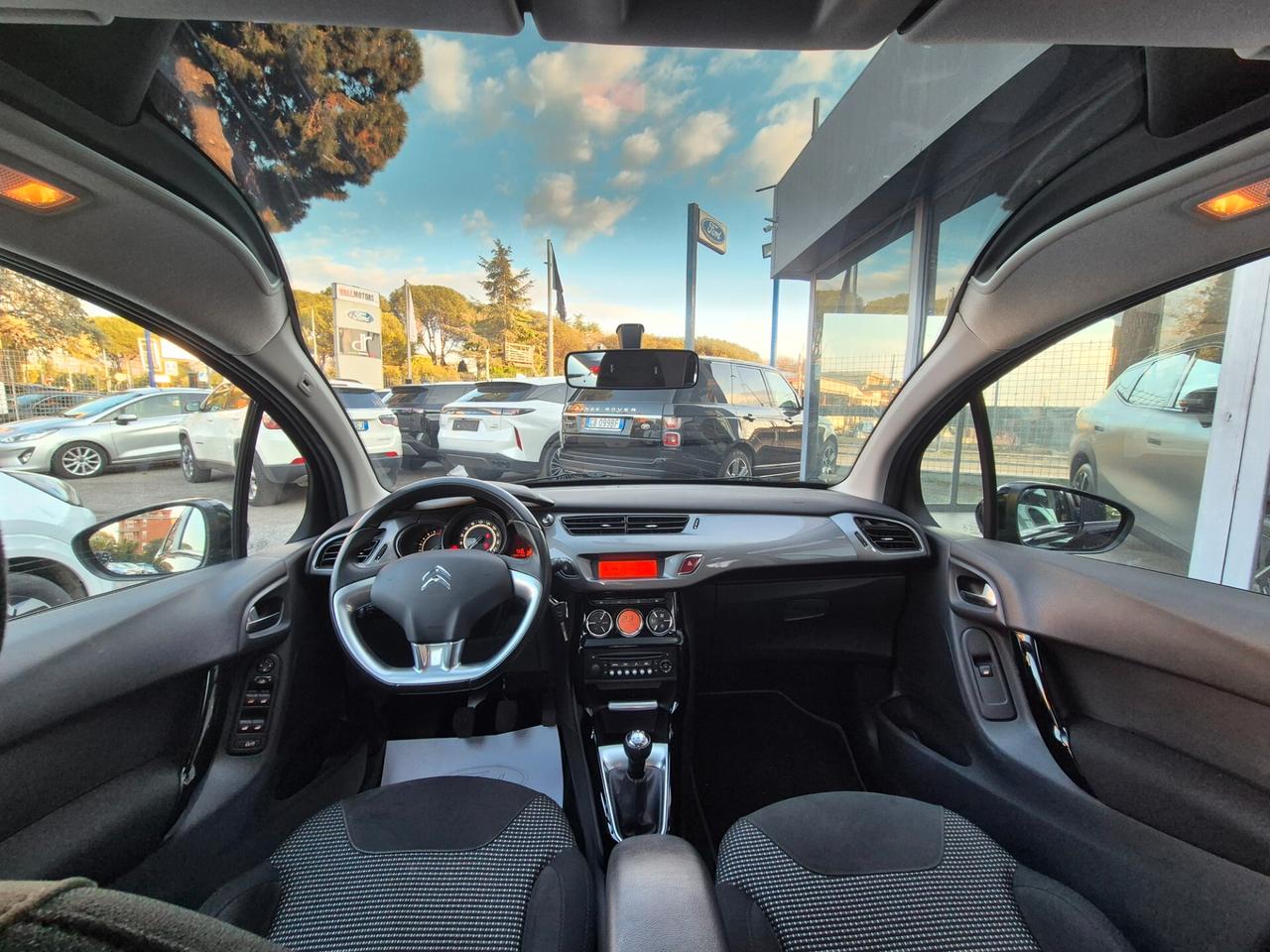 Citroen C3 PureTech 68 Exclusive 1.0 Benz UNIPRO