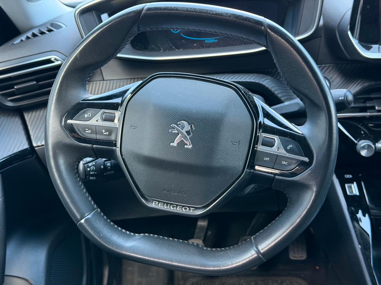 Peugeot 2008 PureTech 100 S&S Allure