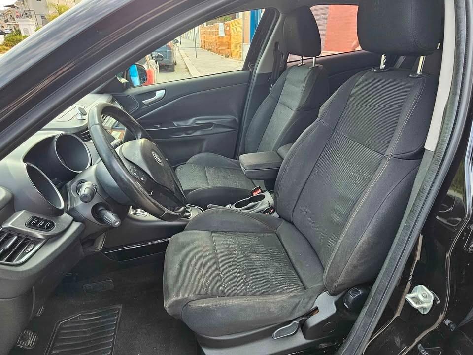 Alfa Romeo Giulietta 2.0 JTDm-2 140 CV Distinctive