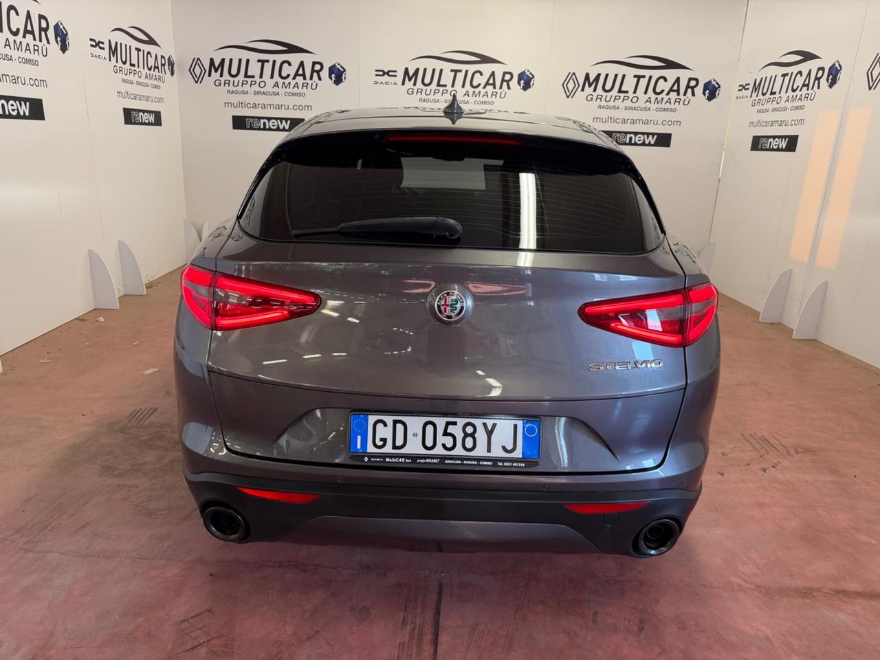 Alfa Romeo Stelvio 2.2 Turbodiesel 190 CV AT8 RWD Business