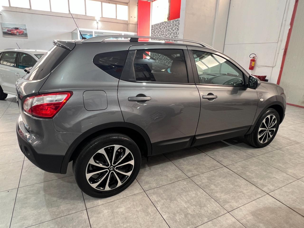 Nissan Qashqai 1.6 131 CV - Tekna - 2012