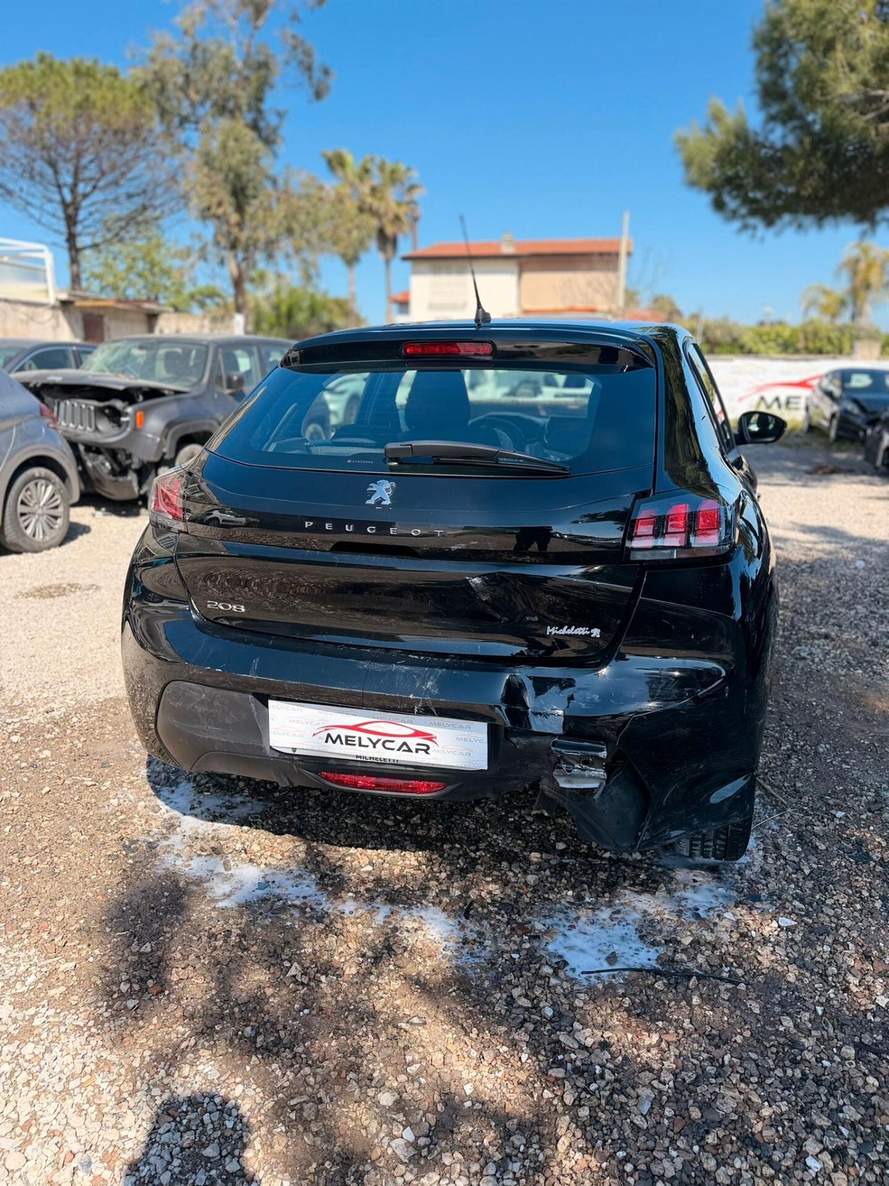 Peugeot 208 PureTech 75 Stop&Start 5 porte Active Sinistrato Incidentata