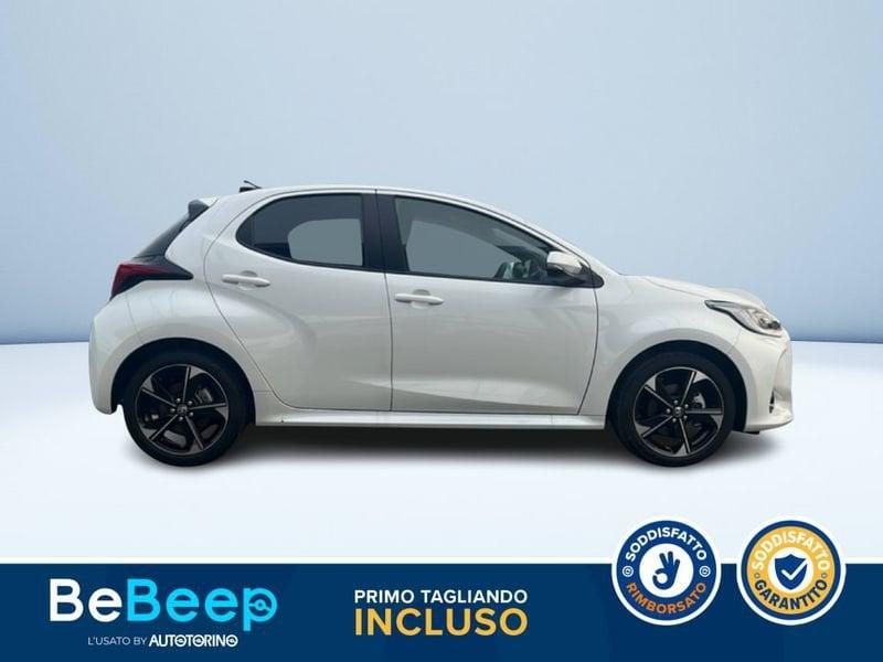 Toyota Yaris 1.5H 130 LOUNGE