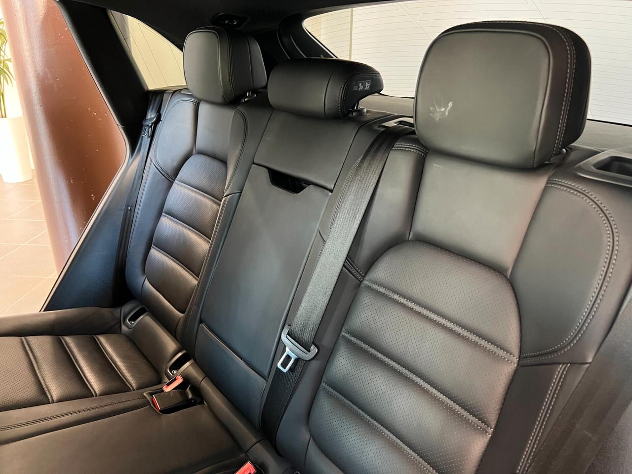 PORSCHE MACAN 2.0 CC 245 CV PDK FULL OPTIONAL