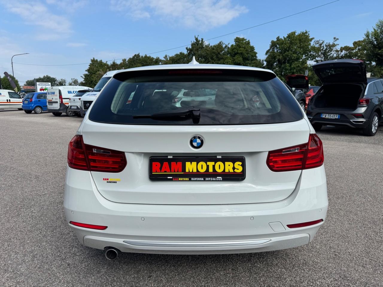 Bmw 320d 116cv Touring Modern NEOPATENTATI