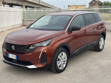 Peugeot 5008 2023 1.5 130 Pack !Soli 48 Mila Km!