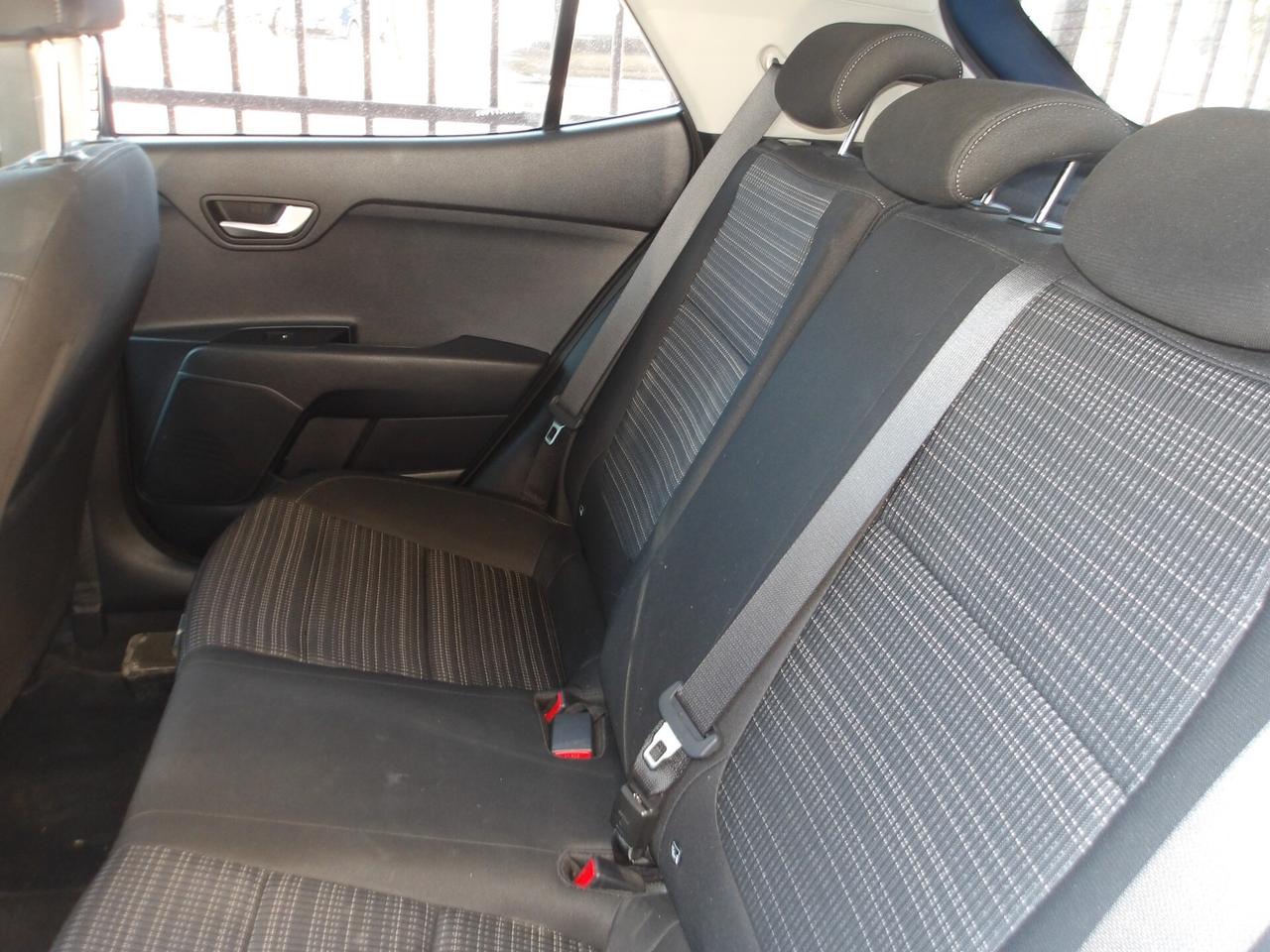 KIA STONIC 1.0 HYBRID-RETROC-28.000 KM-2021