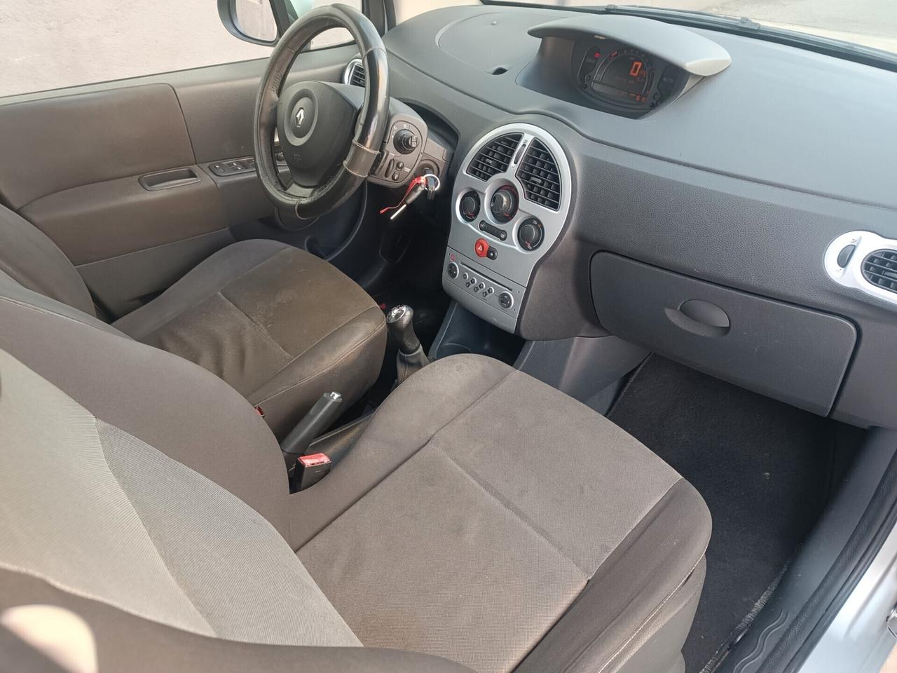 Renault Modus Grand 1.2 benzina garanzia