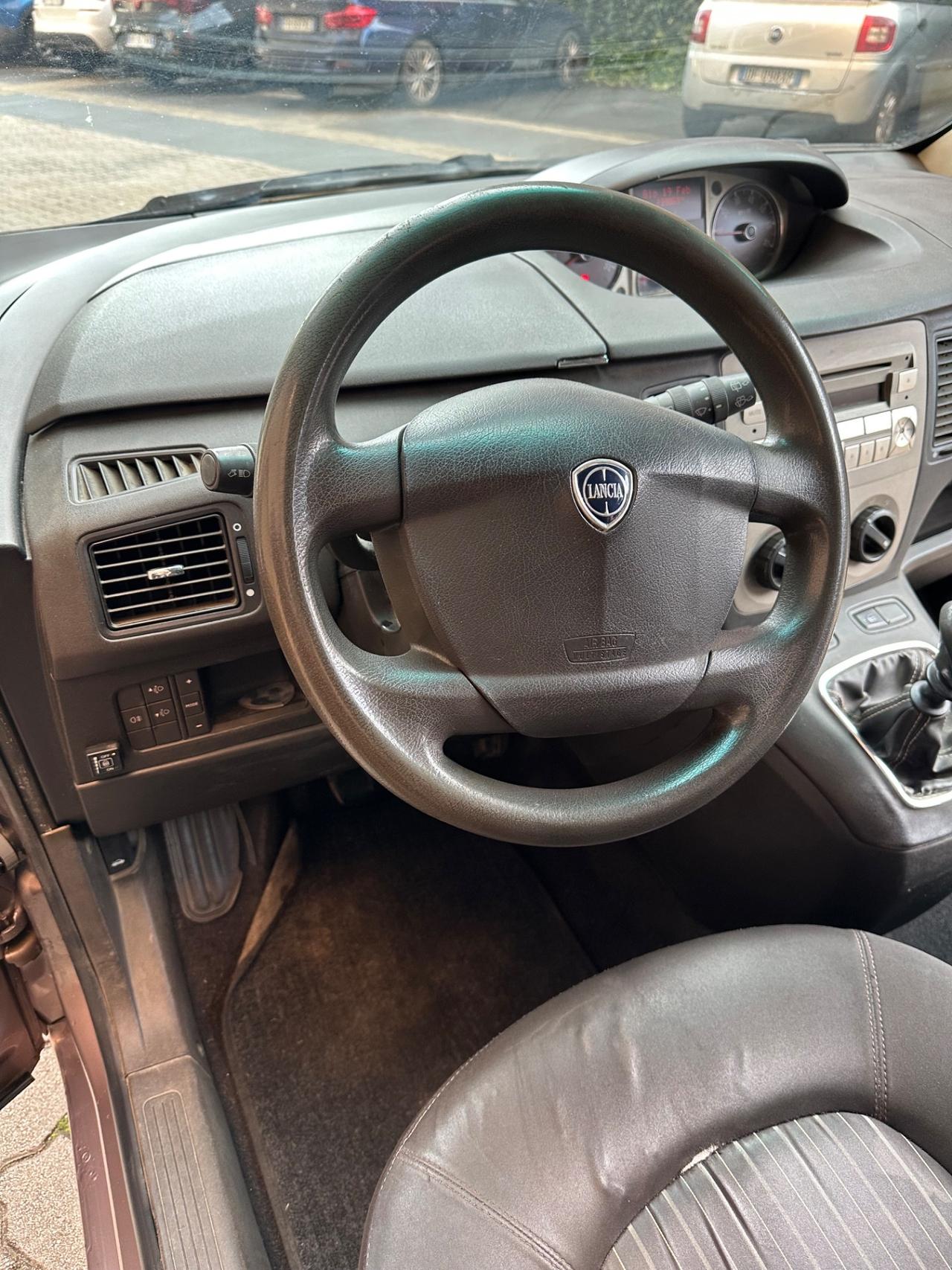 Lancia MUSA 1.4 Argento Ecochic GPL