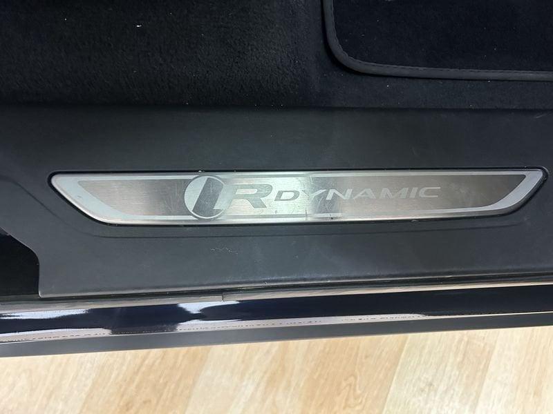 Land Rover Range Rover Velar 2.0D I4 204 R-Dynamic SE 4WD Auto