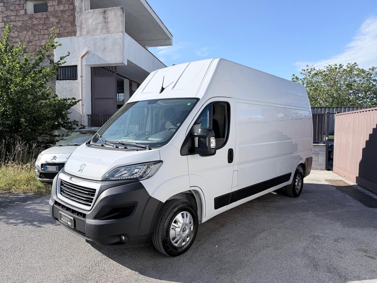 Peugeot Boxer 2.2HDI 140CV L3H3 GRAN VOLUME IVA ESPOSTA