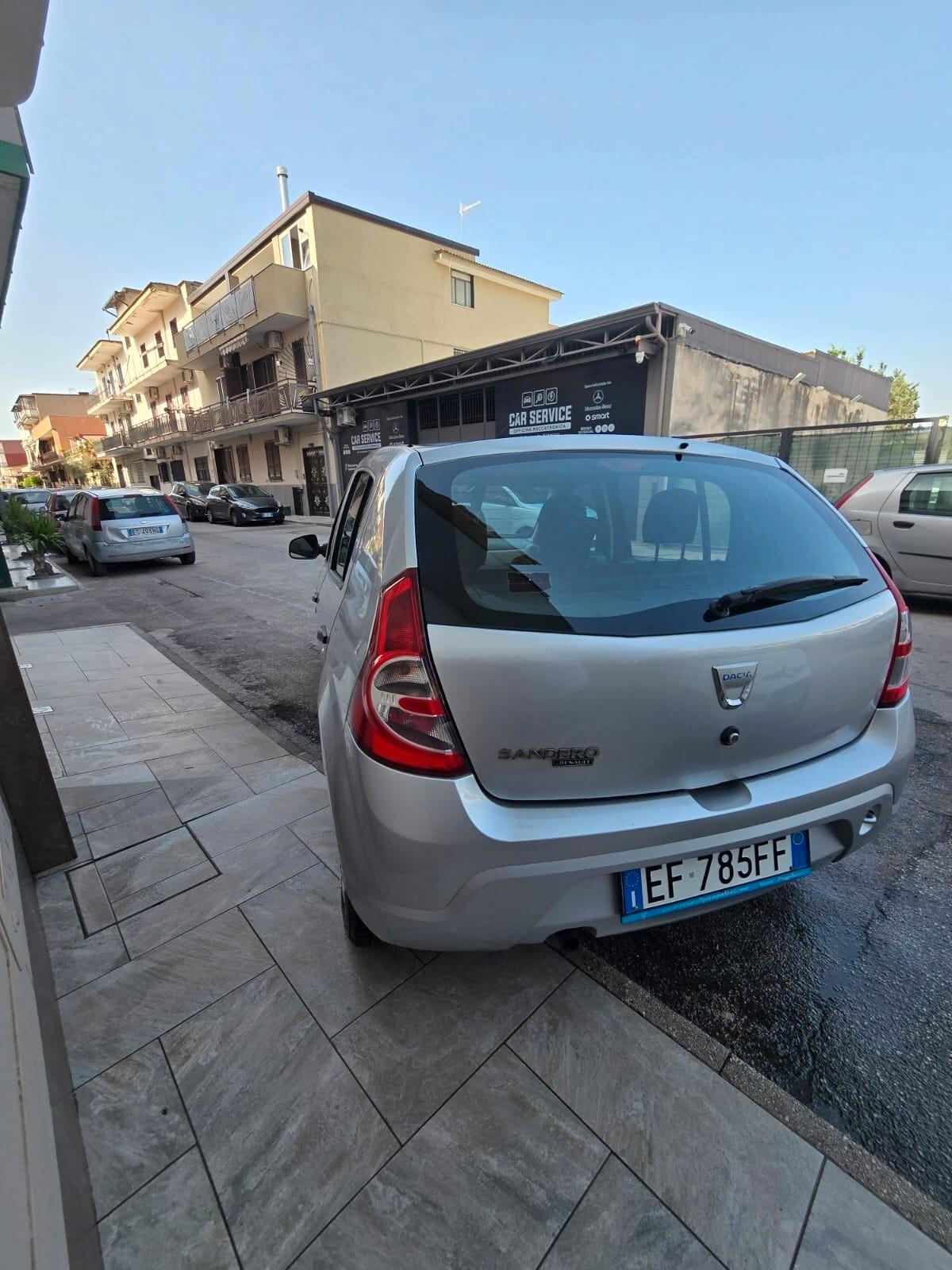 Dacia Sandero 1.4 GPL Lauréate