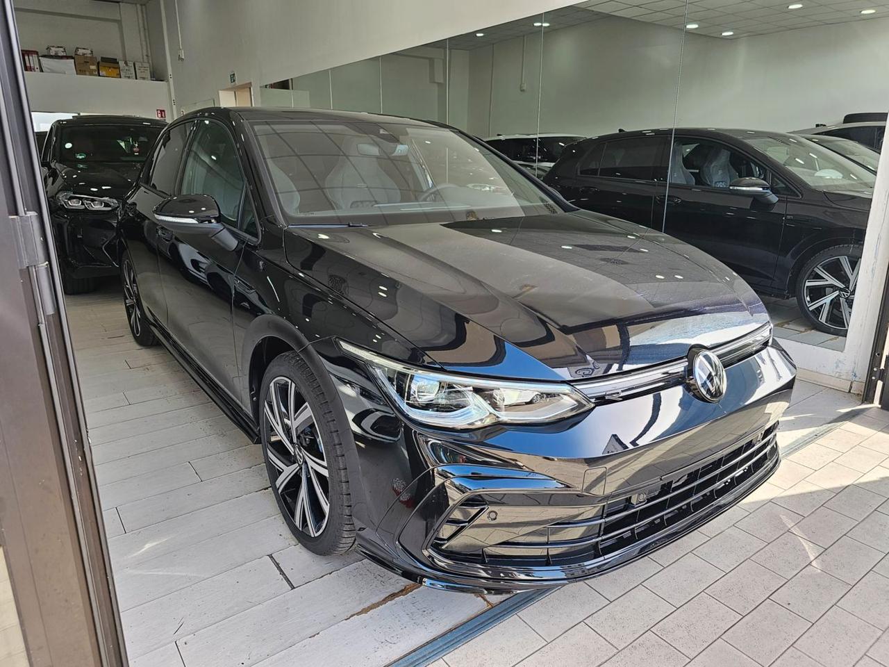 Volkswagen Golf R-Line Tetto Navi Camera C.18" RLine R Line Led