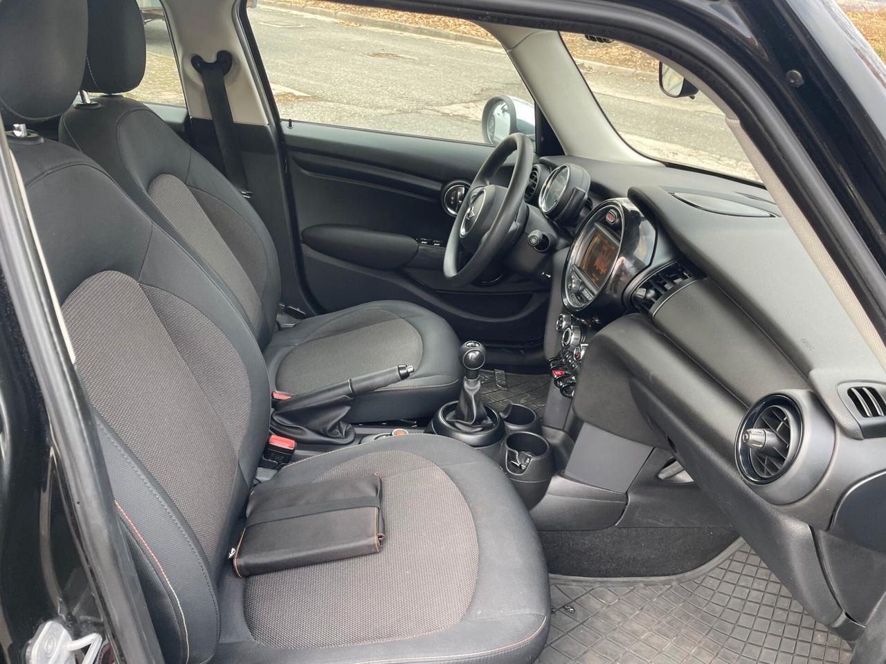 Mini 1.2 One 5 porte 102CV *OK NEOPATENTATI*