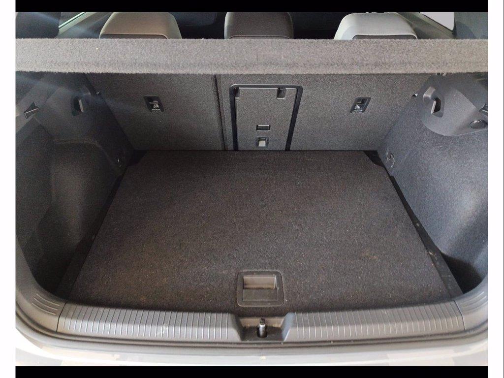 VOLKSWAGEN Golf 1.5 etsi evo r-line 150cv dsg del 2024