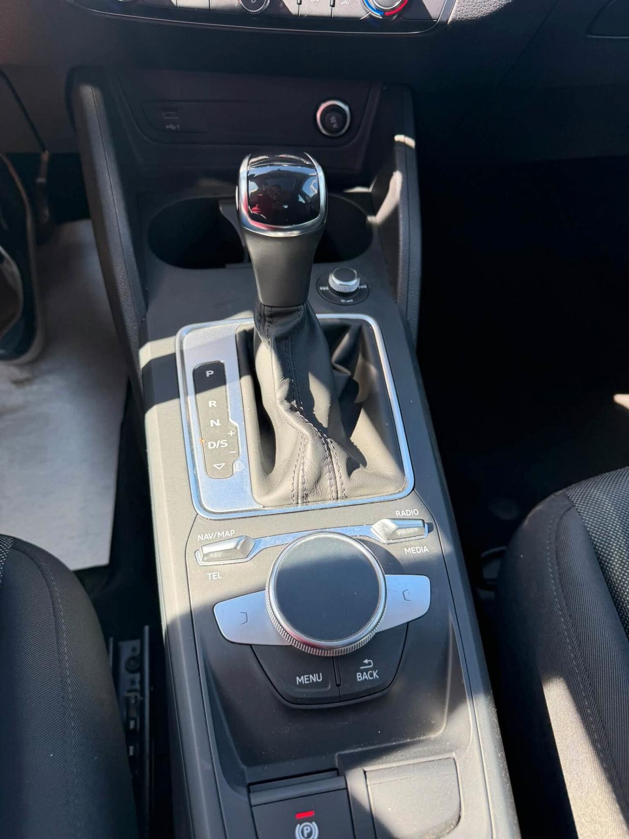 Audi Q2 30 TDI S tronic tettuccio apribile led cockpit