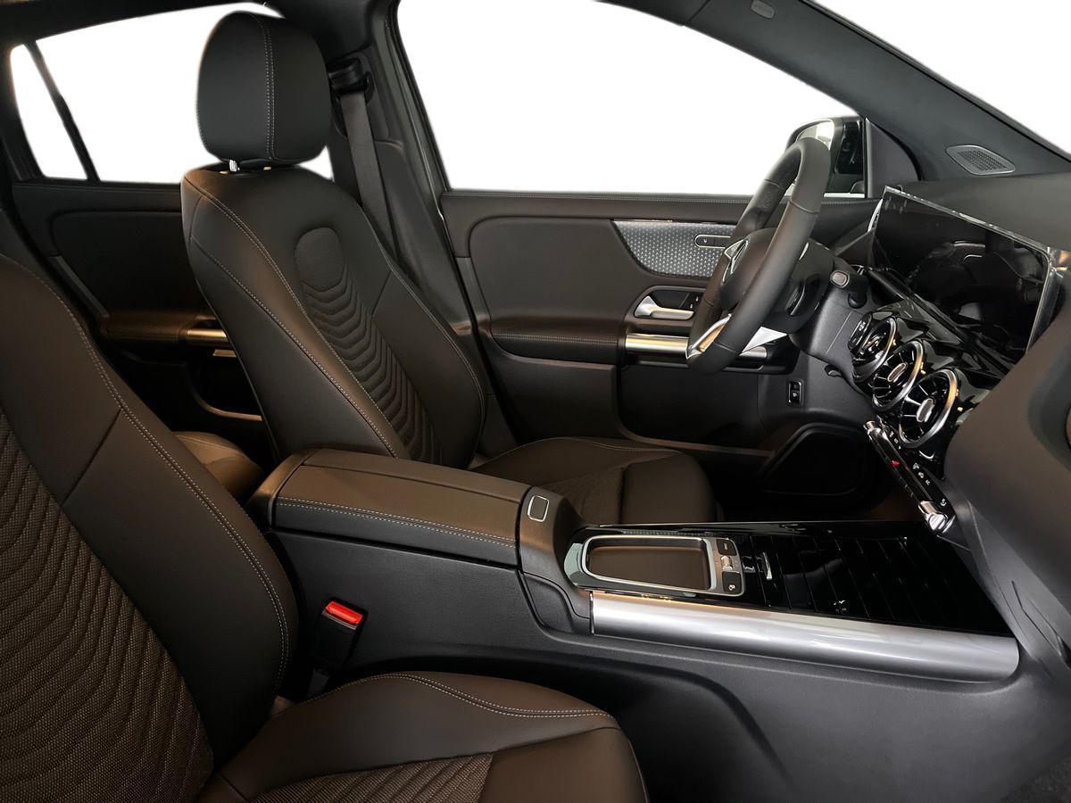 Mercedes-Benz GLA 200 d automatic