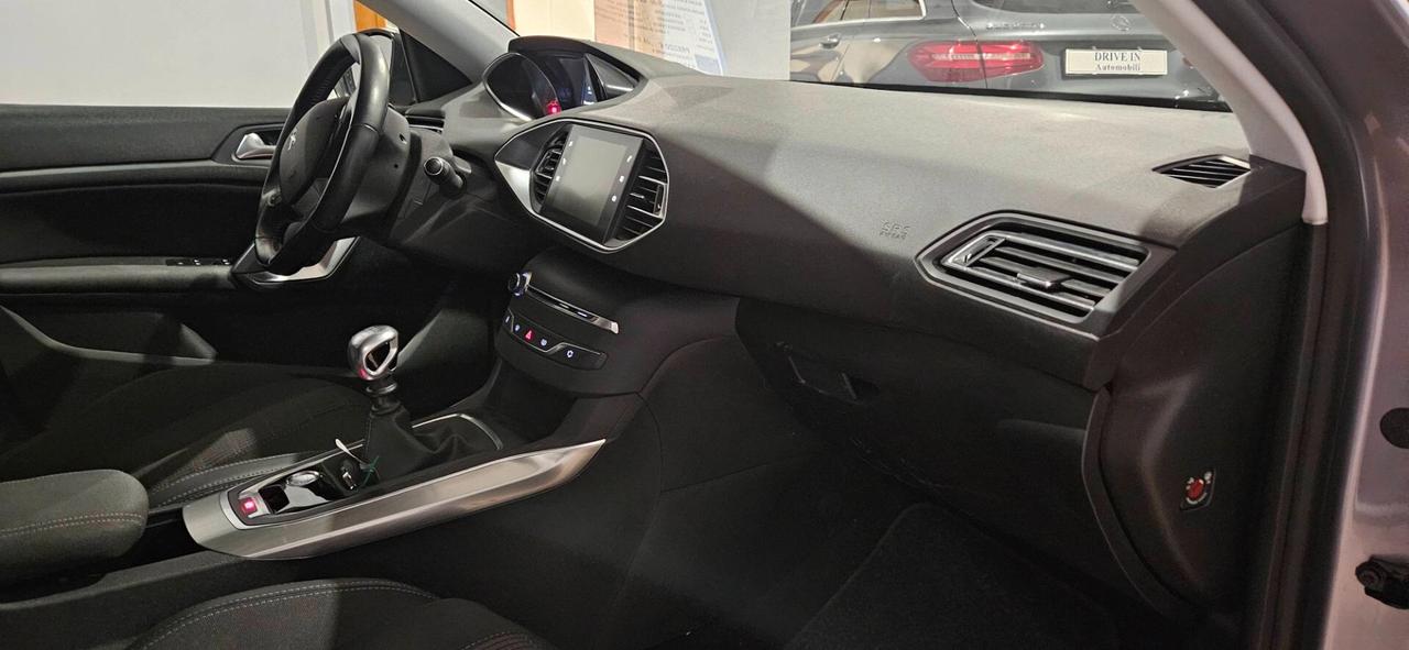 Peugeot 308 BlueHDi 130 cv 6 Marce SW Allure