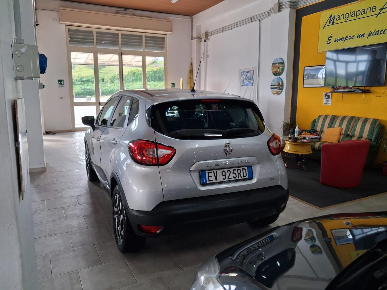 Renault Captur 0.9 TCe 12V 90 CV Start&Stop Live