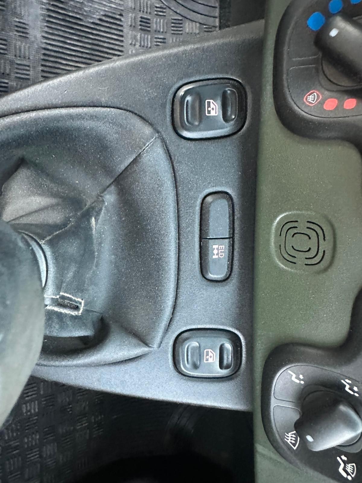 Fiat Panda Trekking 1.3 MJT S&S 4x4-2013