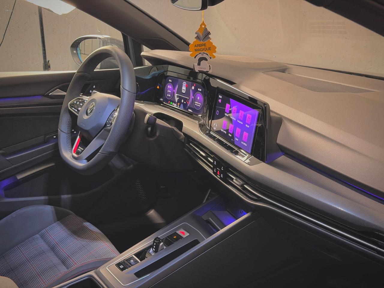 Volkswagen Golf 8 GTI 2.0 TSI DSG - OZ SUPER LEGGERA - REVO