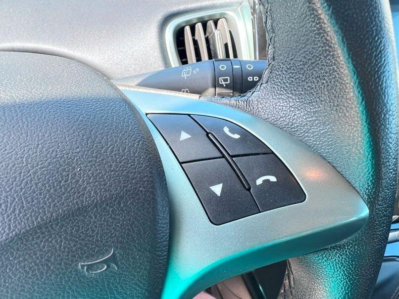 Lancia Ypsilon 1.0 FireFly 5 porte S&S Hybrid Gold