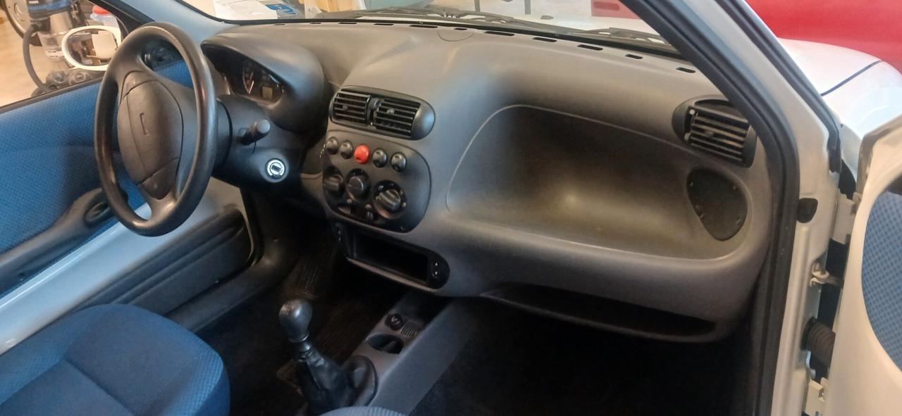 Fiat 600 pochi km clima