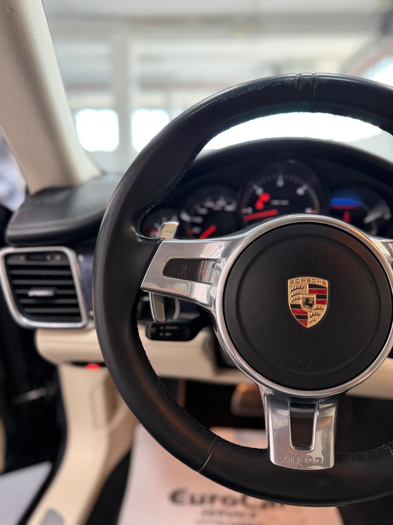 Porsche Panamera 3.0 D 250cv 10/2013 EURO 5B