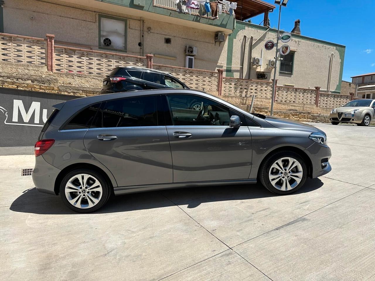 Mercedes-benz B 200 B 200 d Automatic Premium