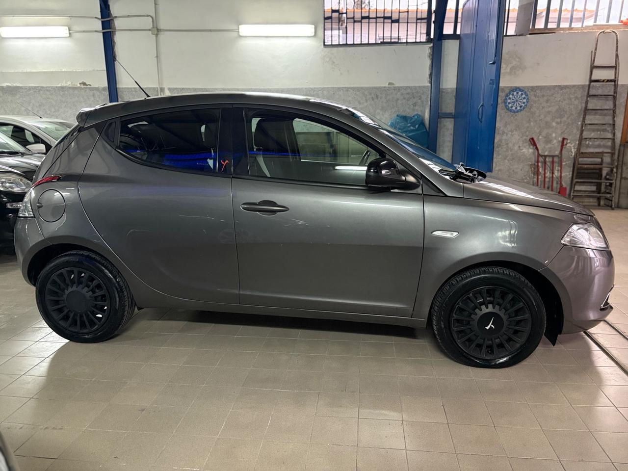 Lancia Ypsilon 1.2 GPL Ecochic Elefantino 69cv