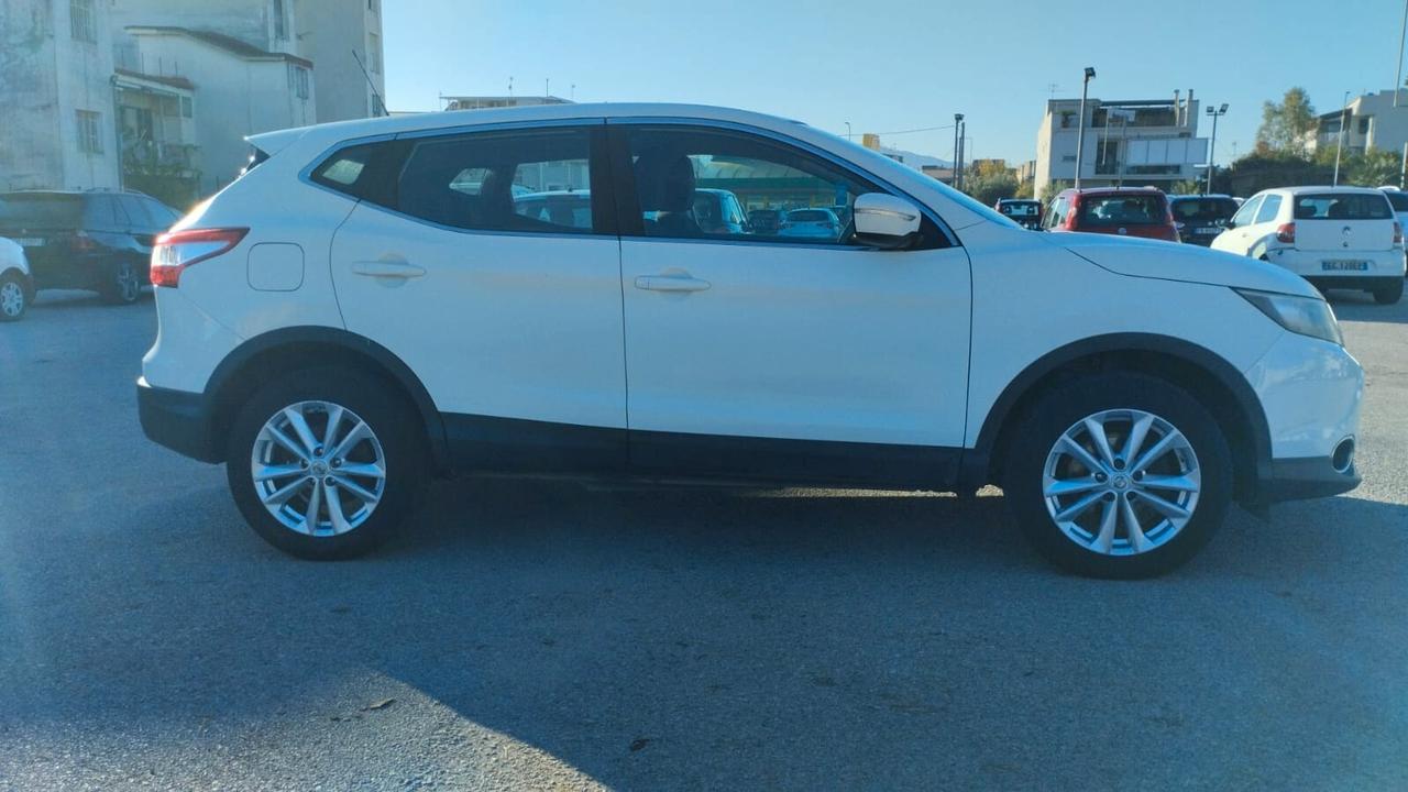 Nissan Qashqai 1.2 DIG-T Tekna