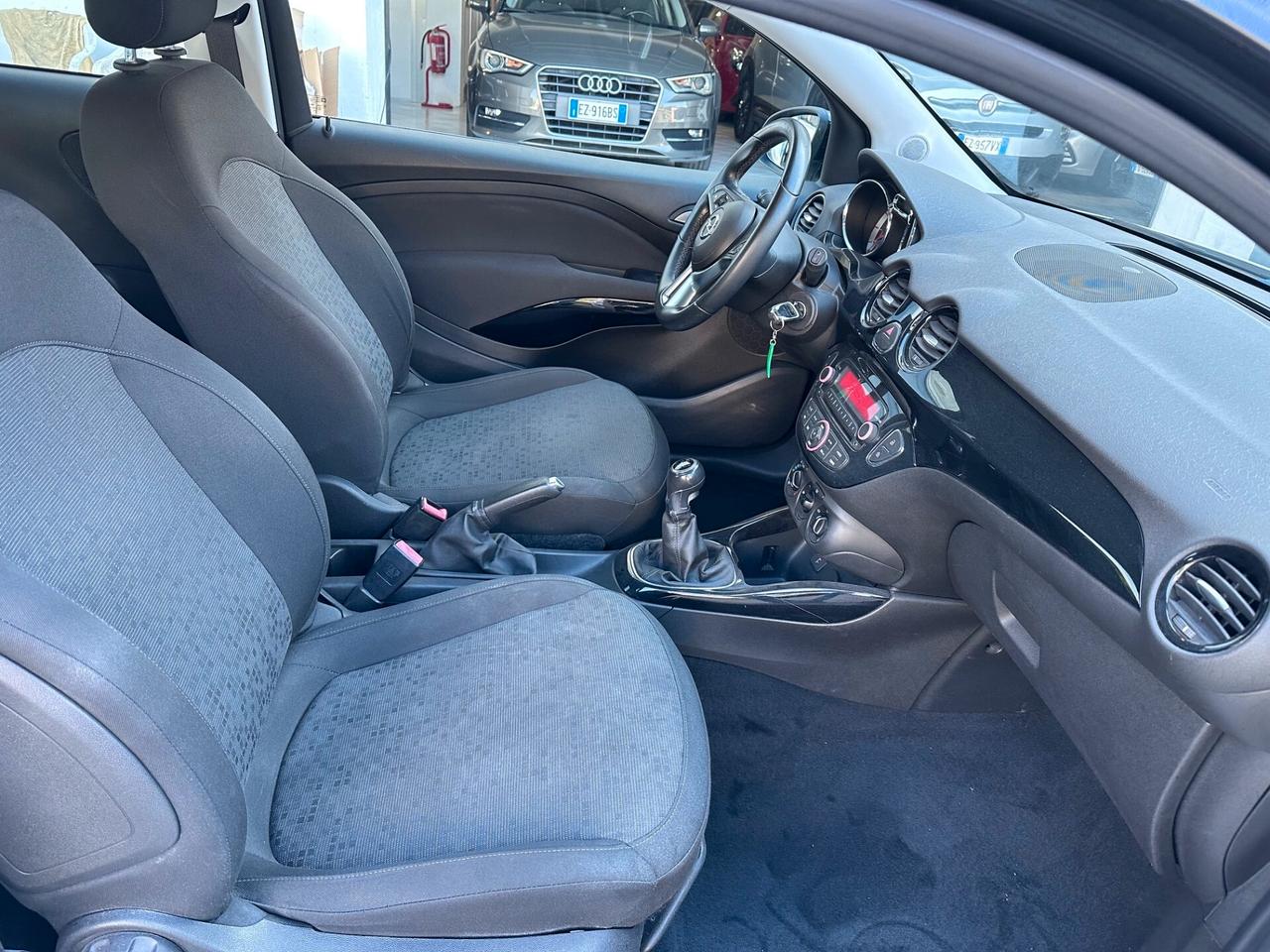 Opel Adam 1.2 70 CV