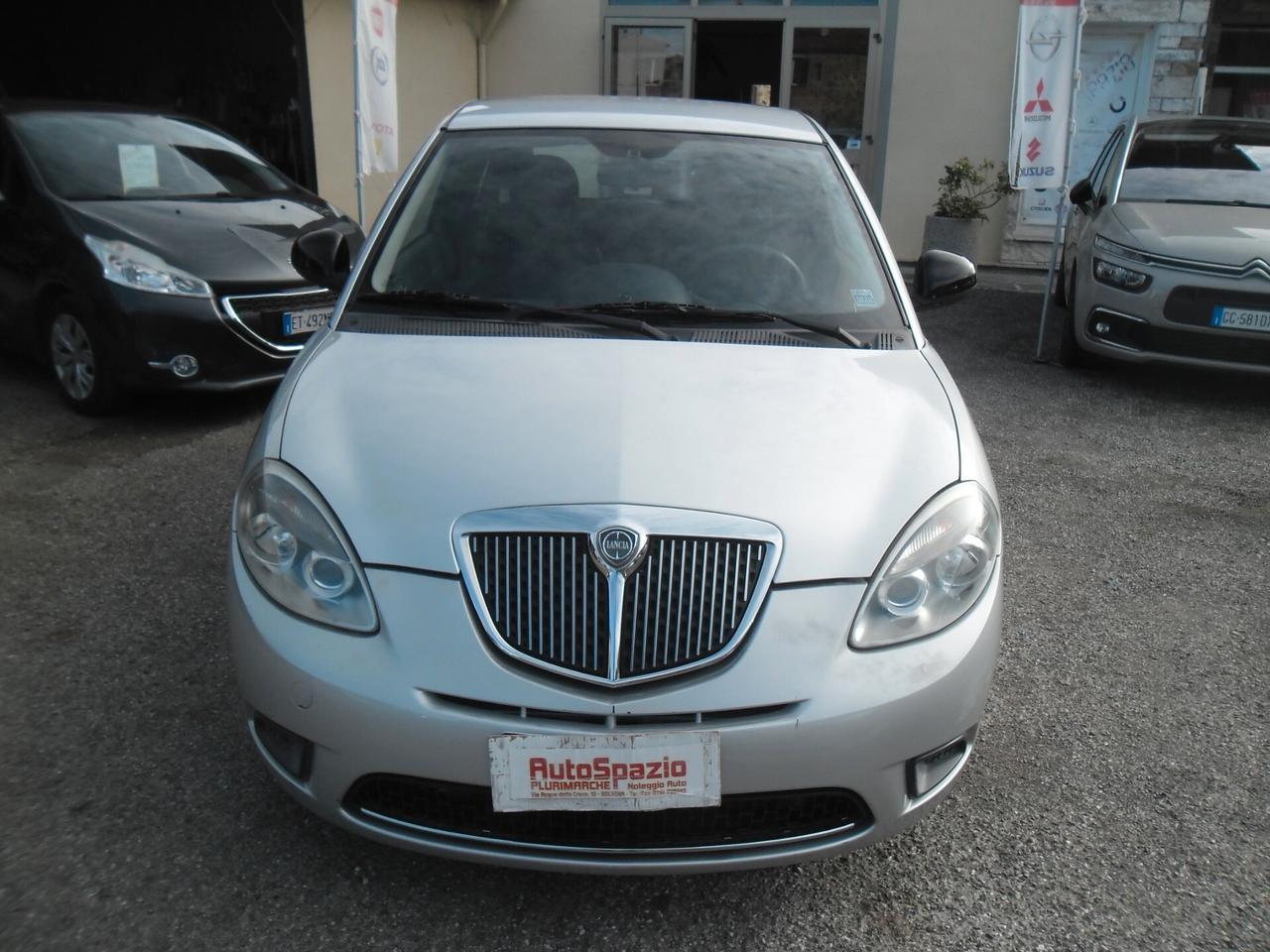 Lancia Ypsilon 1.2 69 CV Diva