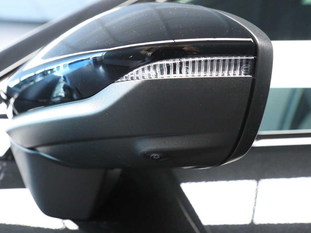 Audi Q3 20.tfsi s line edition #50385
