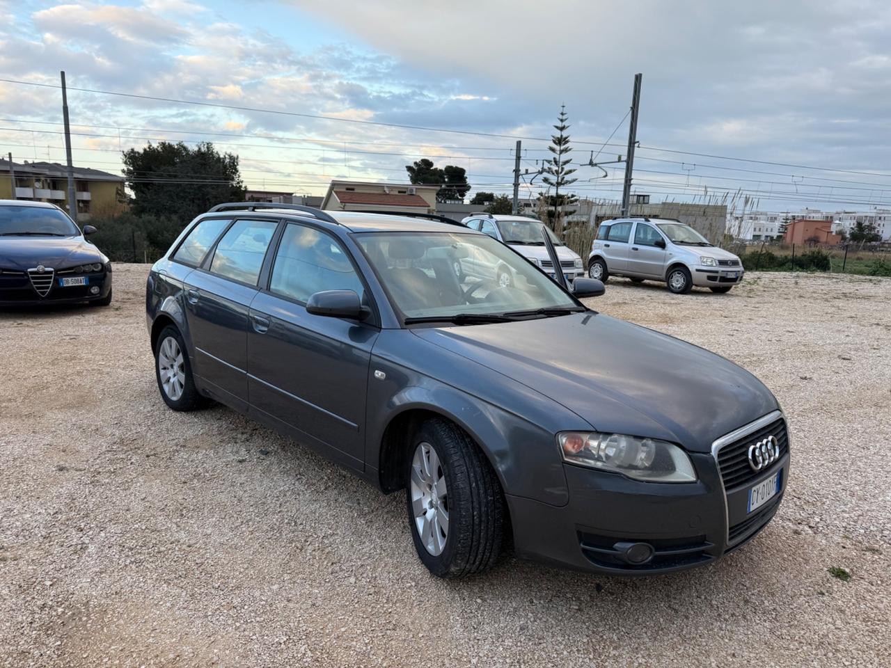Audi A4 2.0 avant SUPER PREZZO 1.499€