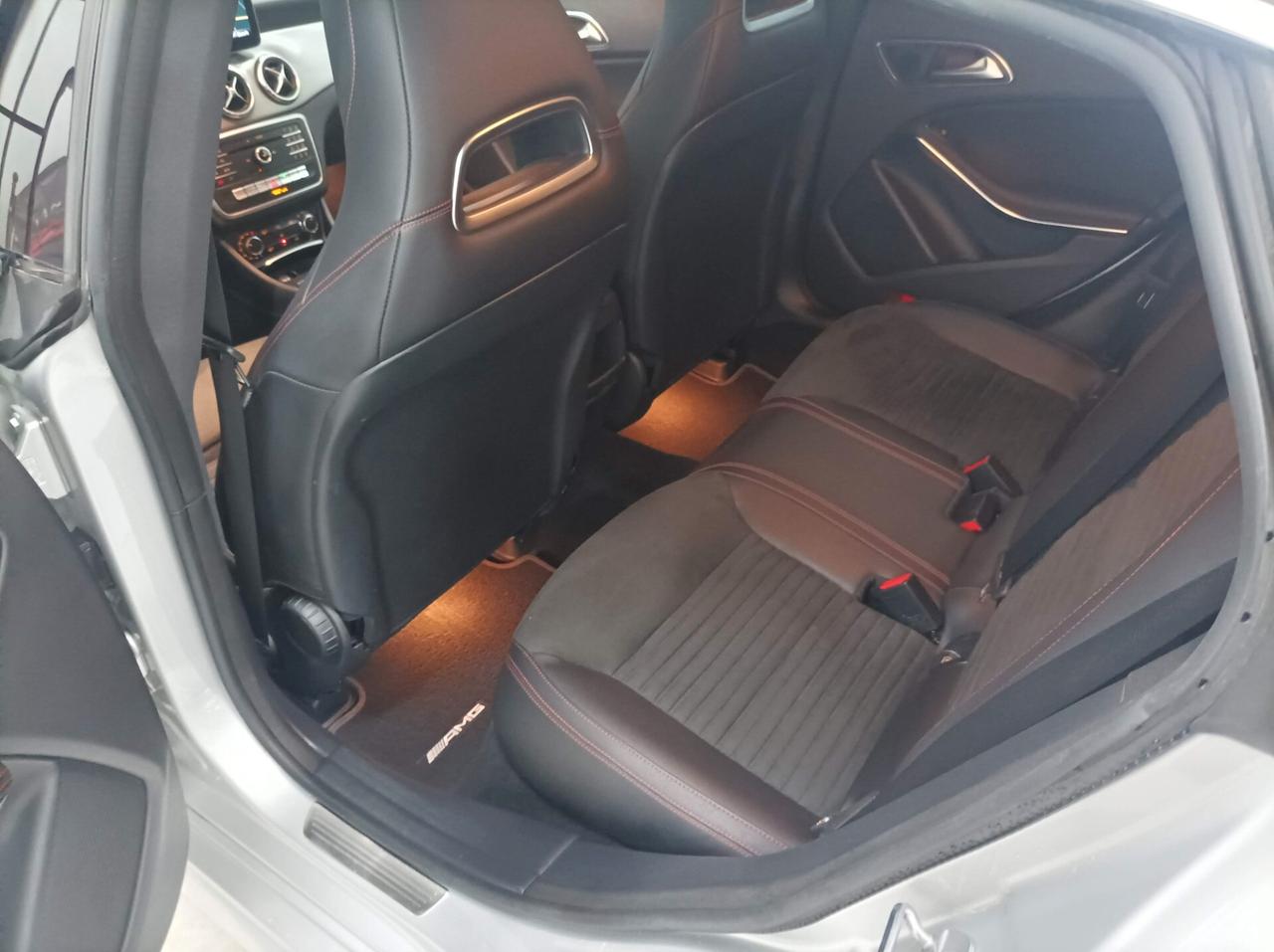 Mercedes-benz CLA 200 d S.W. 4Matic CV 136Automatic Premium 04/2019