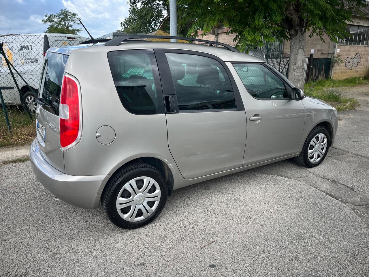 Skoda Roomster 1.2 TDI CR 75CV Active 2014 144.000 KM