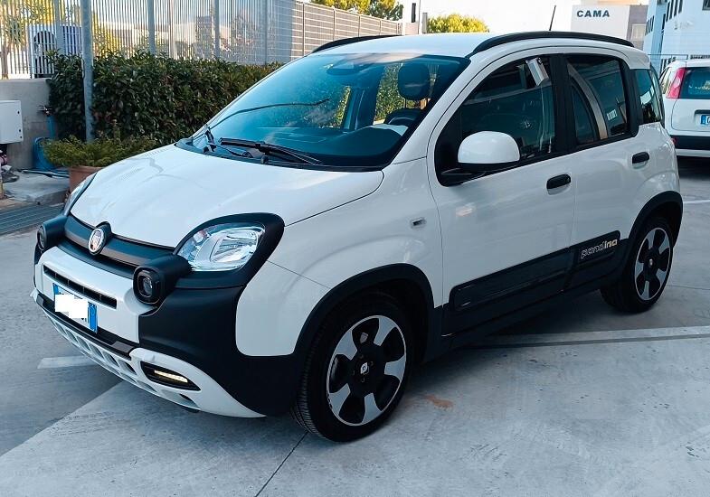 Fiat Panda 1.0 FireFly S&S Hybrid Pandina