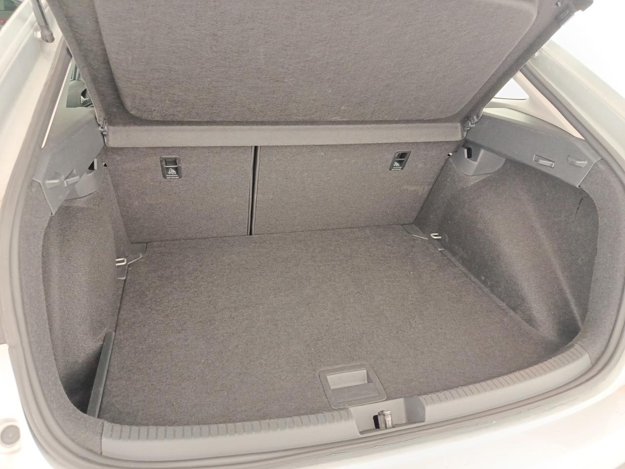 VOLKSWAGEN Taigo - Taigo 1.0 TSI 115 CV Life
