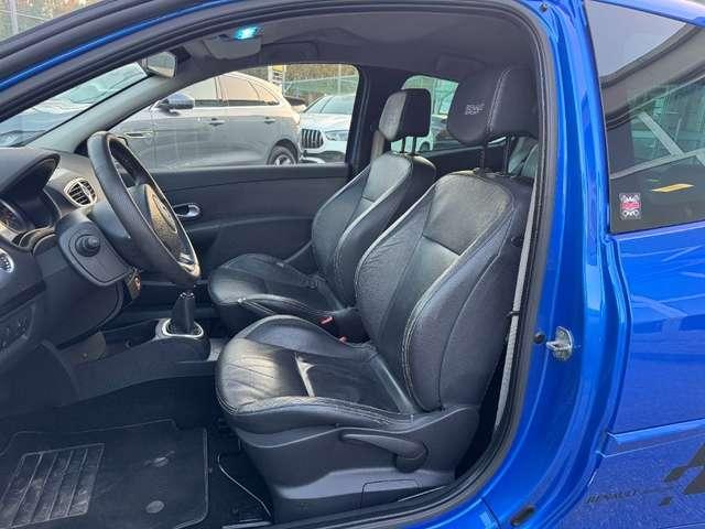 Renault Clio 2.0 16V 200CV RS