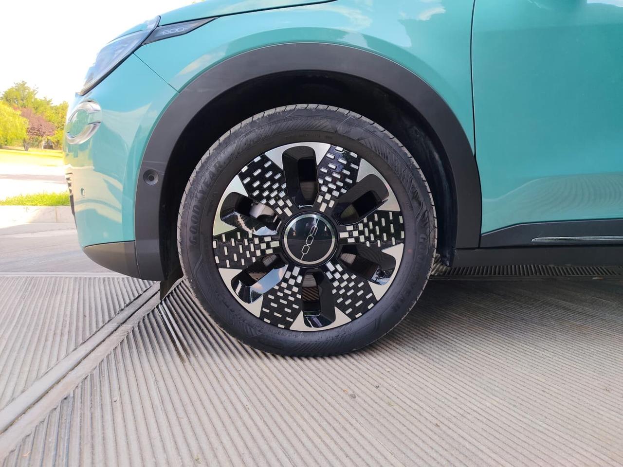 Fiat 600 Hybrid 110 CV DCT MHEV La Prima II