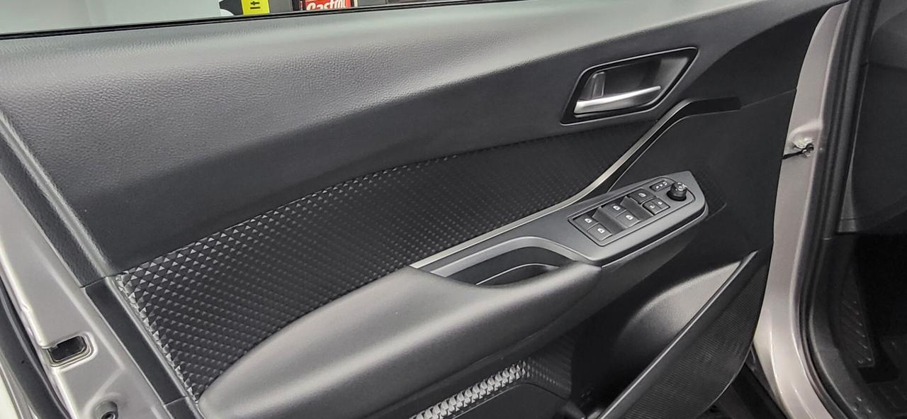 Toyota C-HR 1.8 Hybrid E-CVT Active