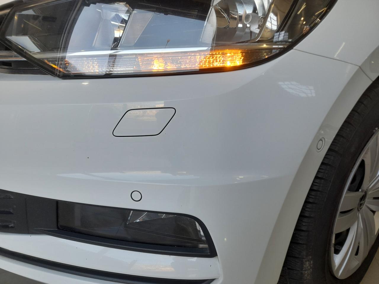 Volkswagen Touran 2.0 TDI 7 POSTI