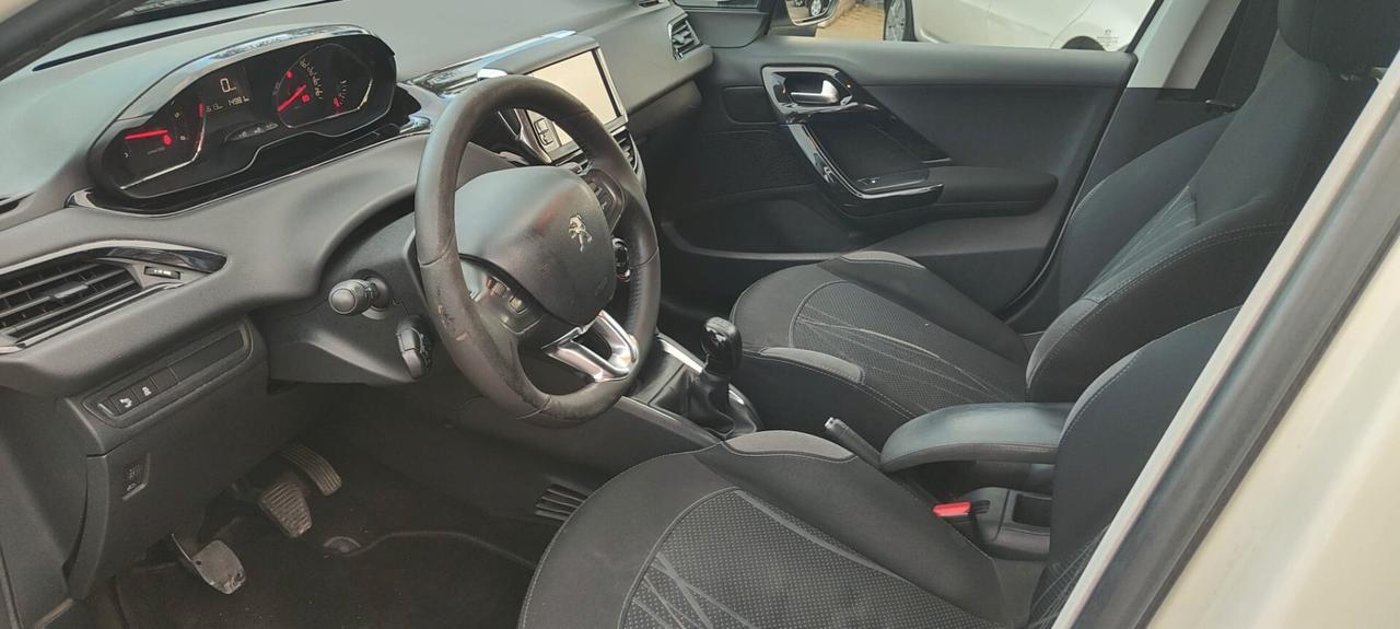 Peugeot 208 1.4 HDi 68 CV 5 porte Active