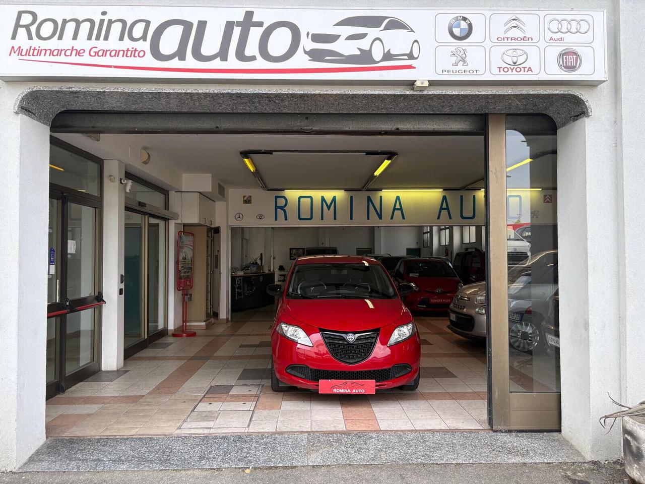 Lancia Ypsilon 1.2 69 CV 5 porte Elefantino