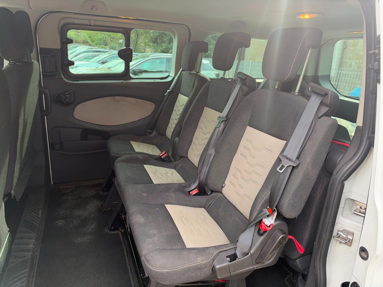 Ford Transit Custom 340 2.0 TDCi 170 PC Combi Trend