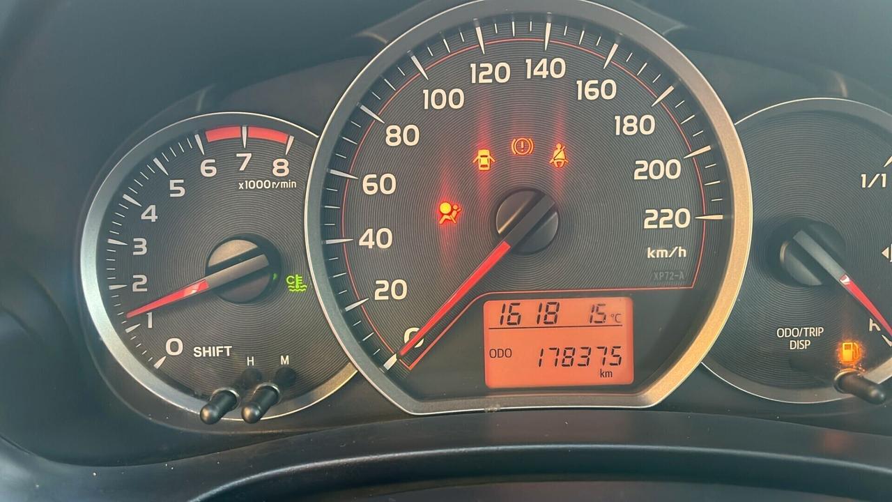 Toyota Yaris 1.0 5 porte Lounge